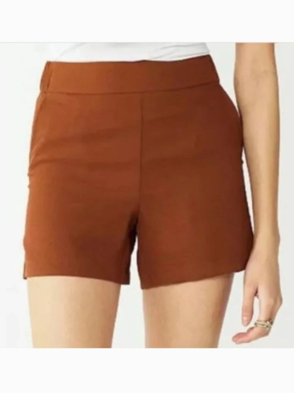Nine West Women's Size Large Dressy Pull On Shorts Tan Brown Pockets 4" Inseam‎